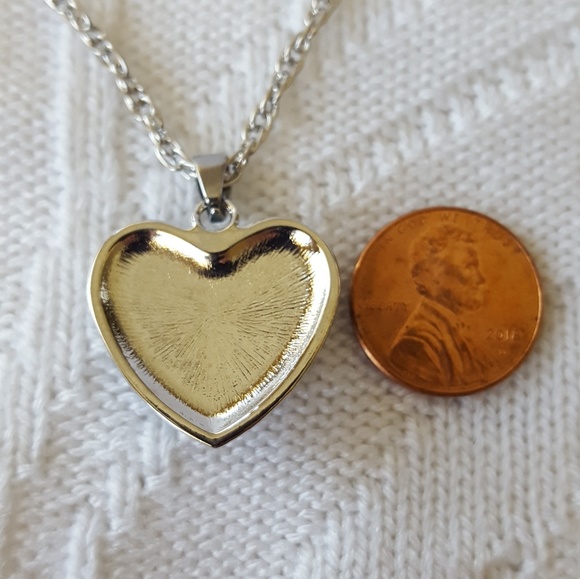 Elegant Heart Turquoise Silvertone Necklace - Picture 6 of 7